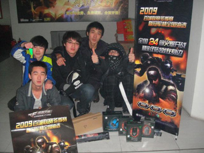 这家LPL战队不玩了？多名选手传出转会绯闻